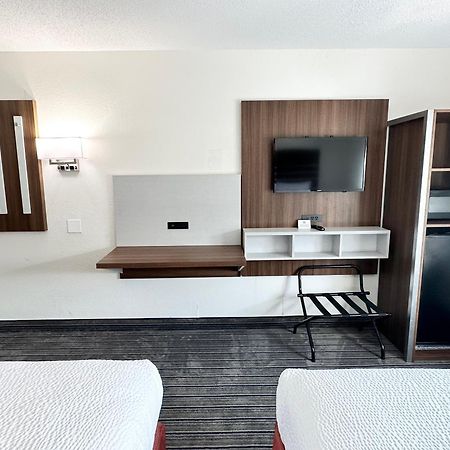 Ramada By Wyndham Lithia Springs Atlanta Hotel Eksteriør billede