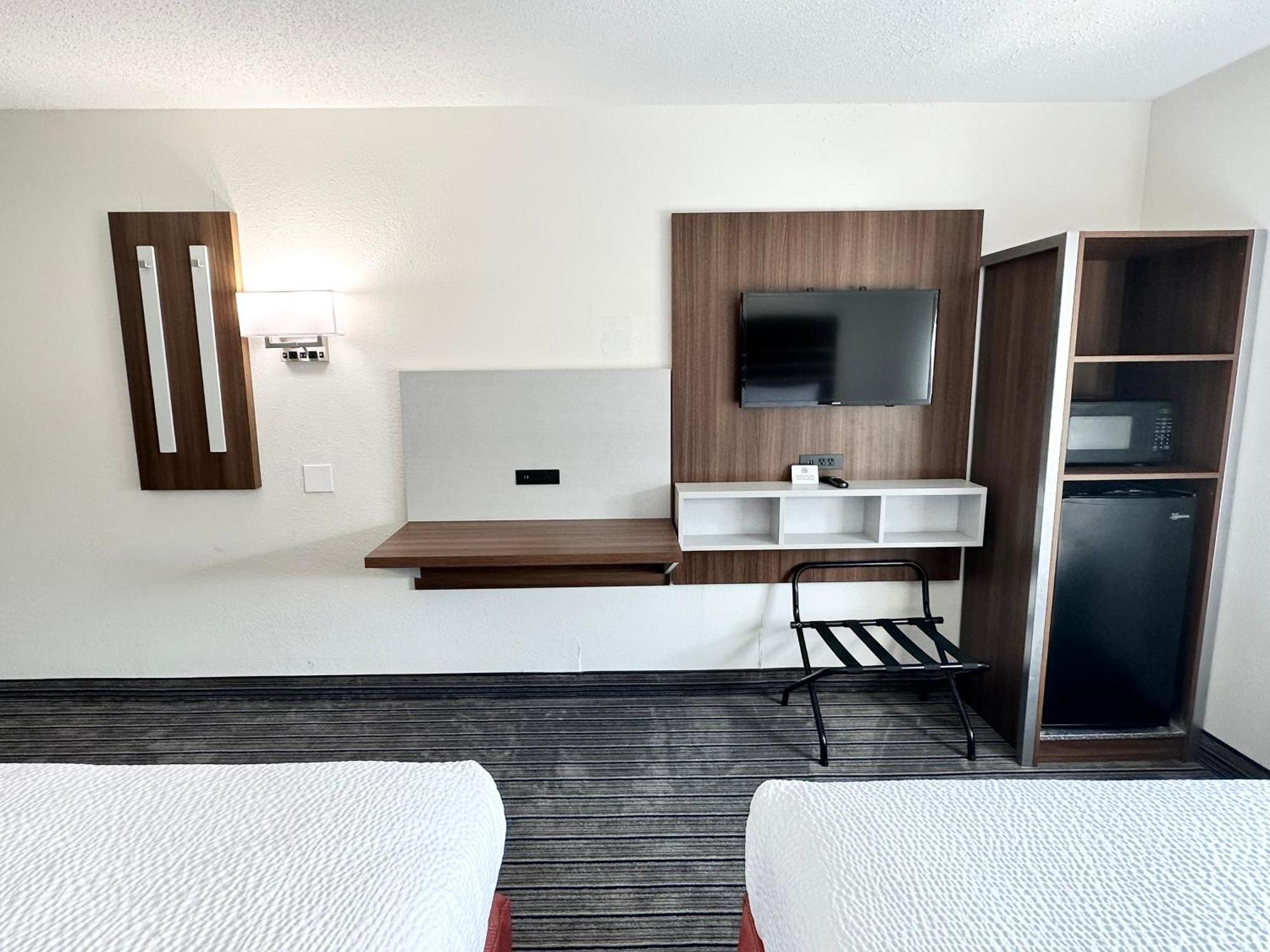 Ramada By Wyndham Lithia Springs Atlanta Hotel Eksteriør billede