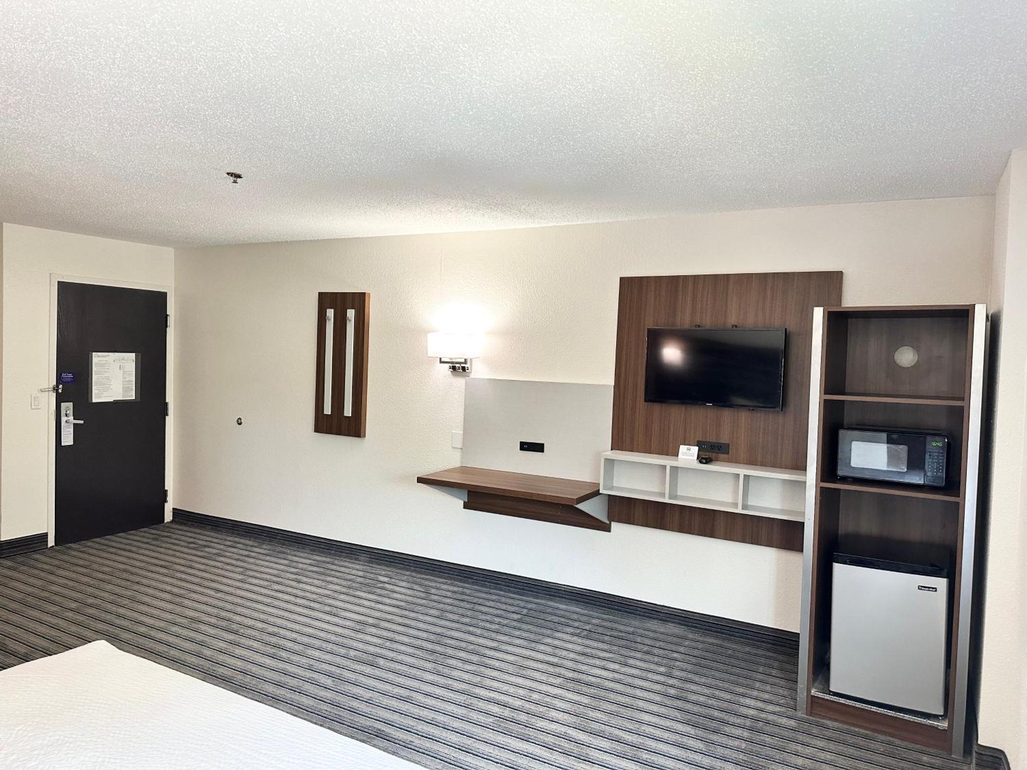 Ramada By Wyndham Lithia Springs Atlanta Hotel Eksteriør billede